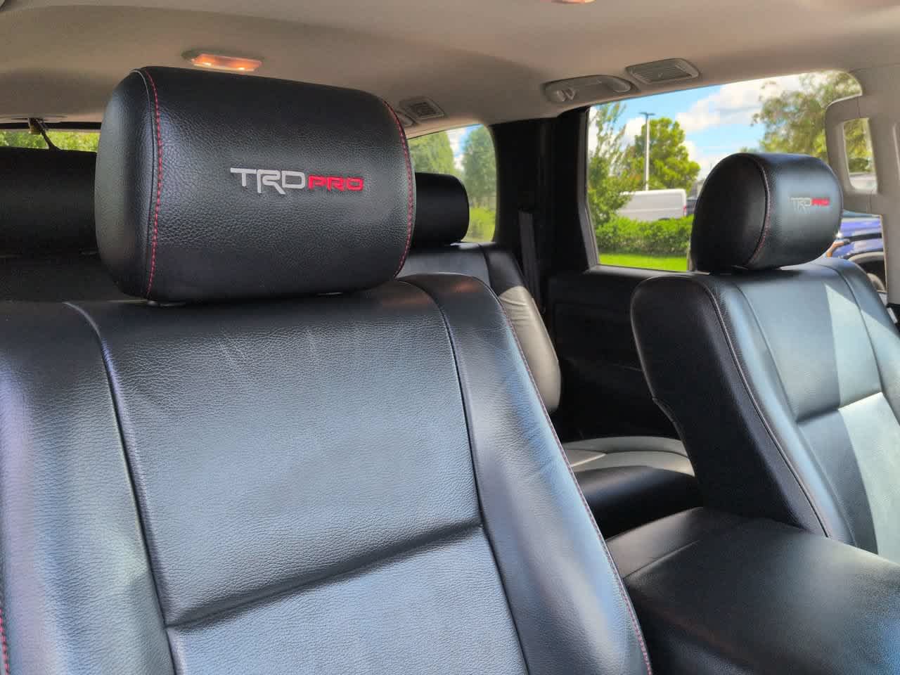 Used 2020 Toyota Sequoia TRD Pro AWD/4WD image 7