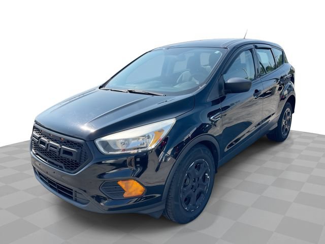 Used 2017 Ford Escape S FWD image 1