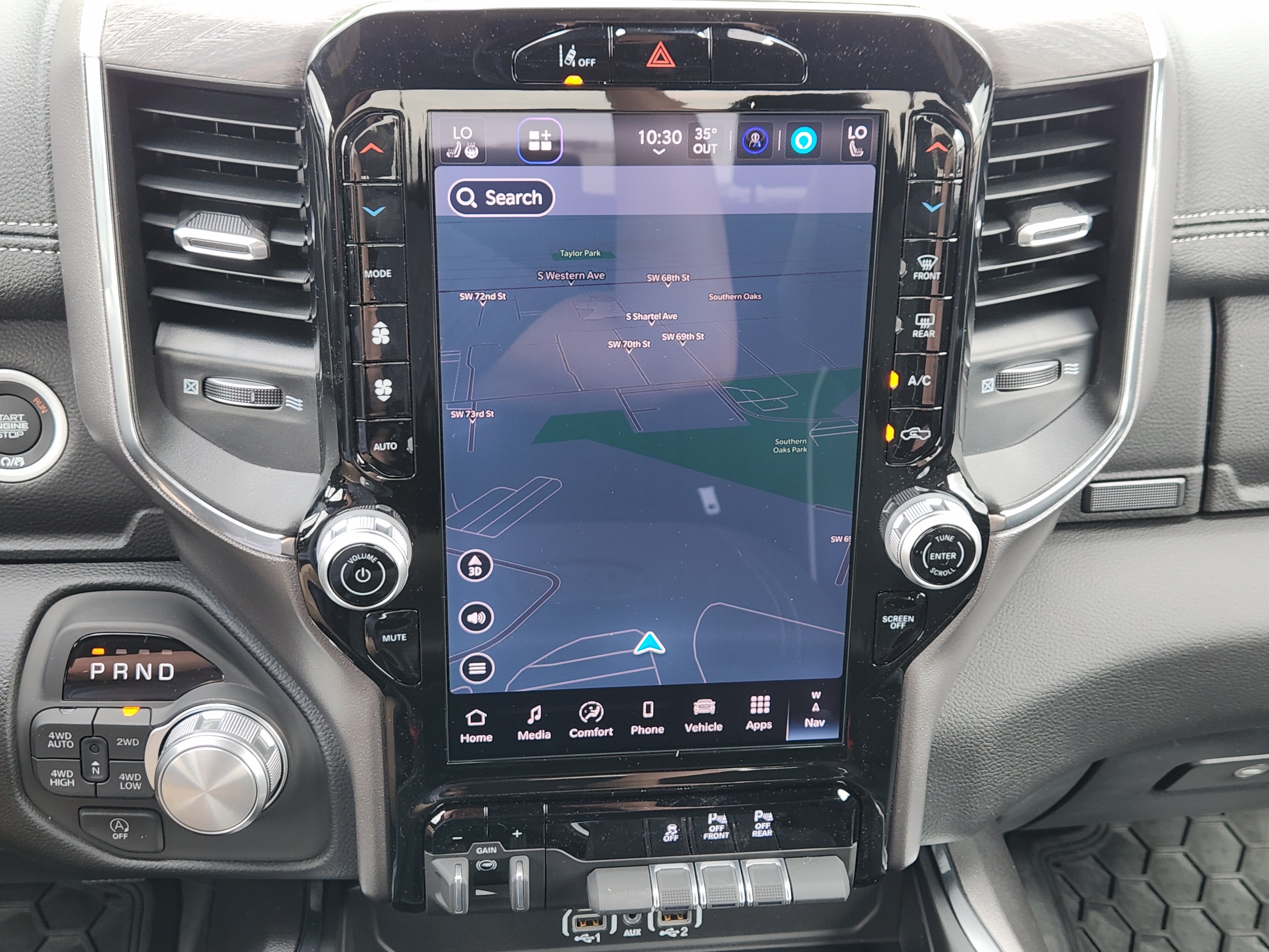 New 2026 RAM 1500 Laramie AWD/4WD image 13