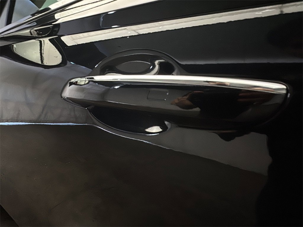 New 2026 Genesis GV70 2.5T Advanced image 6