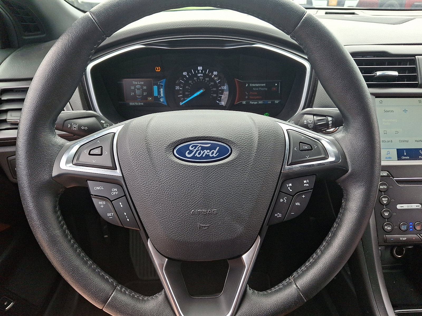 Used 2019 Ford Fusion Energi Titanium FWD image 26