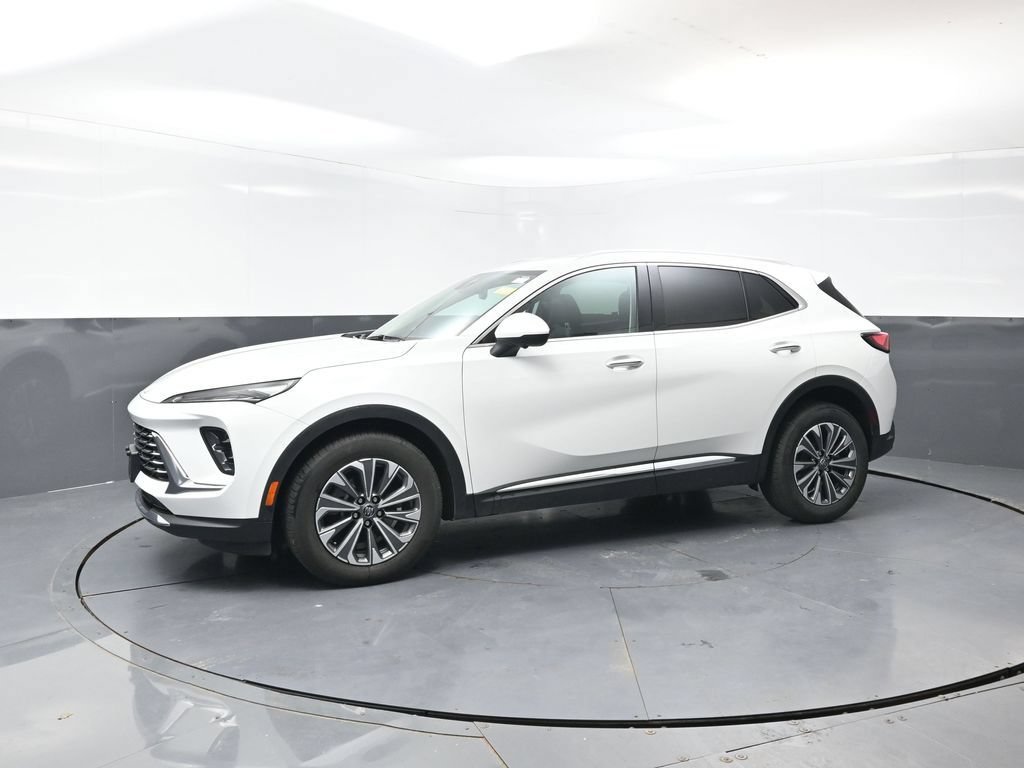 Used 2024 Buick Envision Preferred AWD/4WD image 9