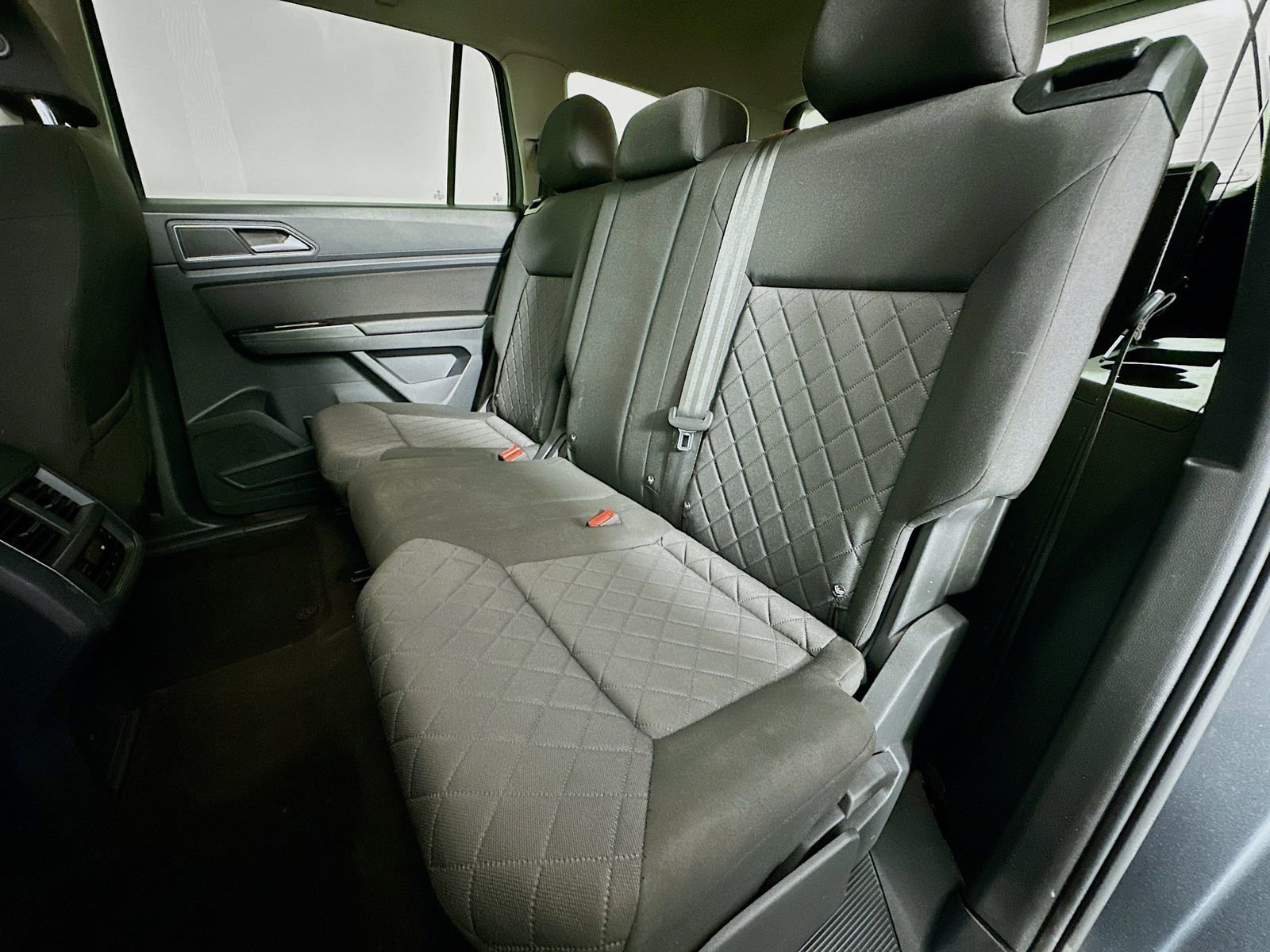 Used 2018 Volkswagen Atlas Launch Edition image 23