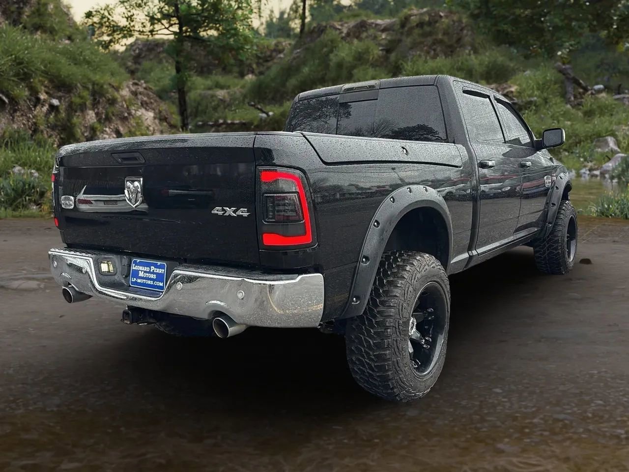 Used 2014 RAM 1500 Laramie Longhorn w/ Convenience Group image 6