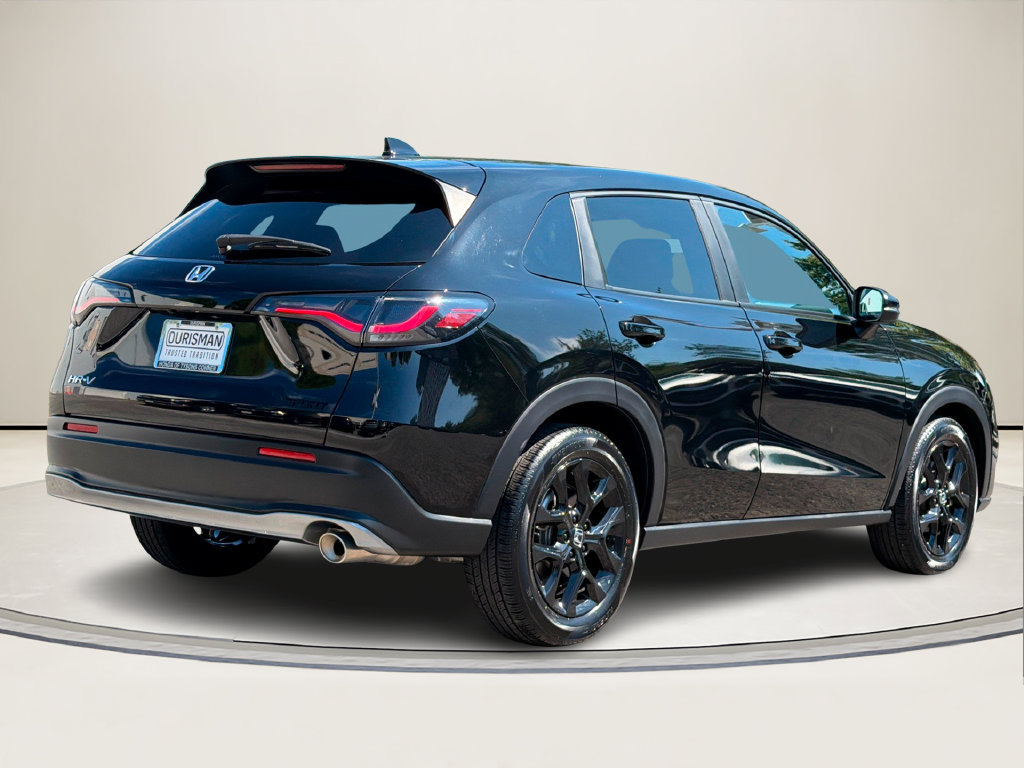 Used 2024 Honda HR-V Sport image 4