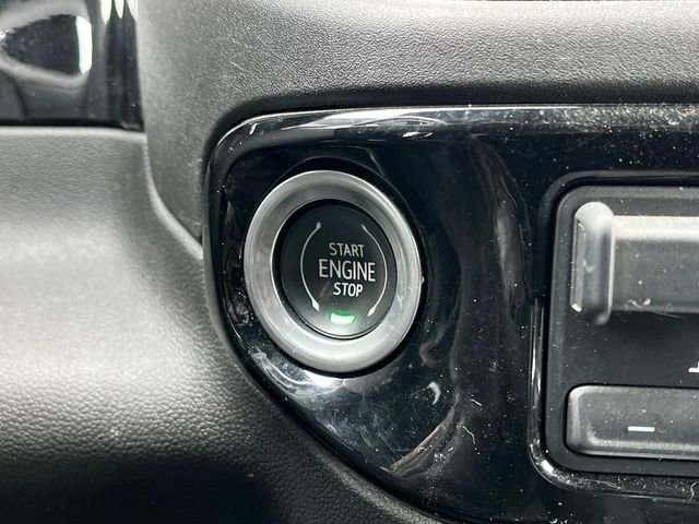 Certified 2022 Chevrolet Silverado 1500 RST image 36