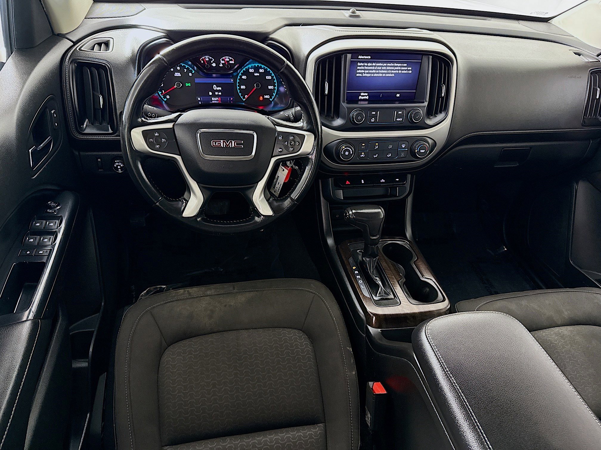 Used 2020 GMC Canyon SLE w/ Elevation Edition image 17