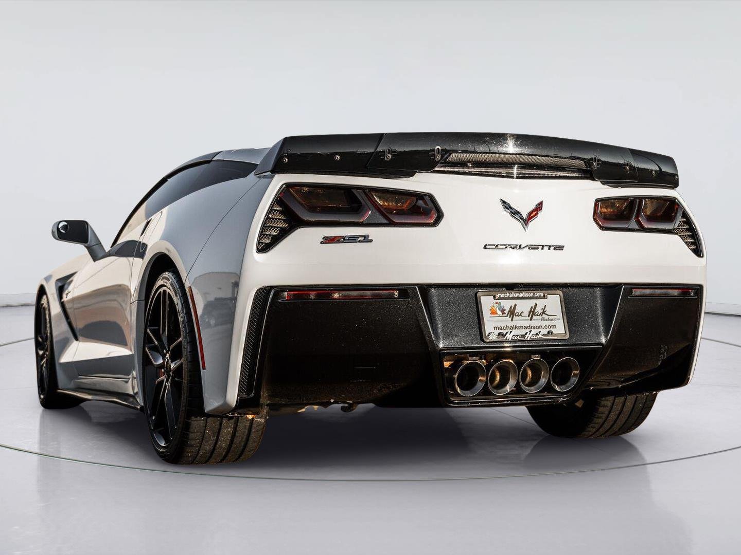 Certified 2016 Chevrolet Corvette Stingray Coupe w/ 2LT Preferred Equipment Group RWD image 12