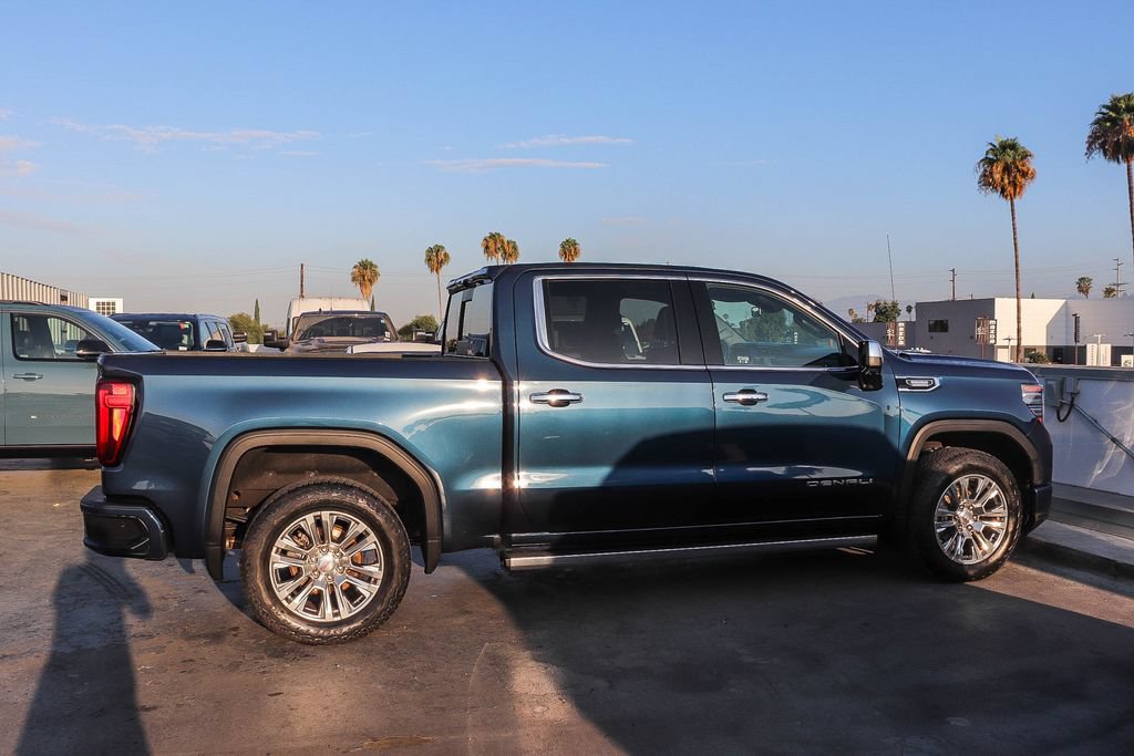 Used 2022 GMC Sierra 1500 Denali AWD/4WD image 13