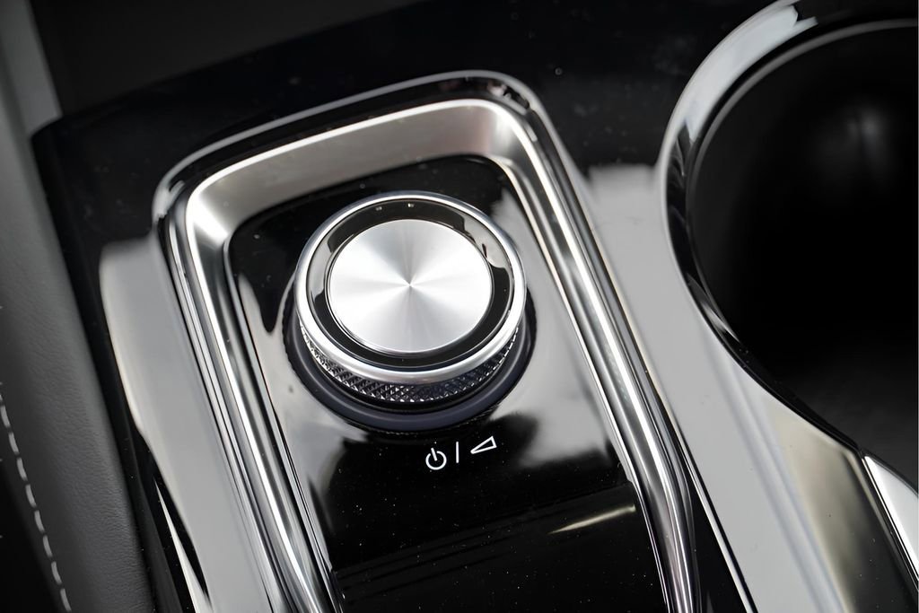 New 2026 Buick Envision Sport Touring image 14