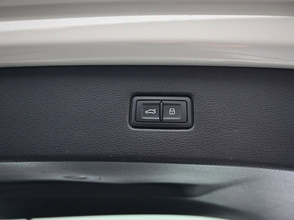 Used 2023 Audi Q7 3.0T Prestige w/ Prestige Package image 44