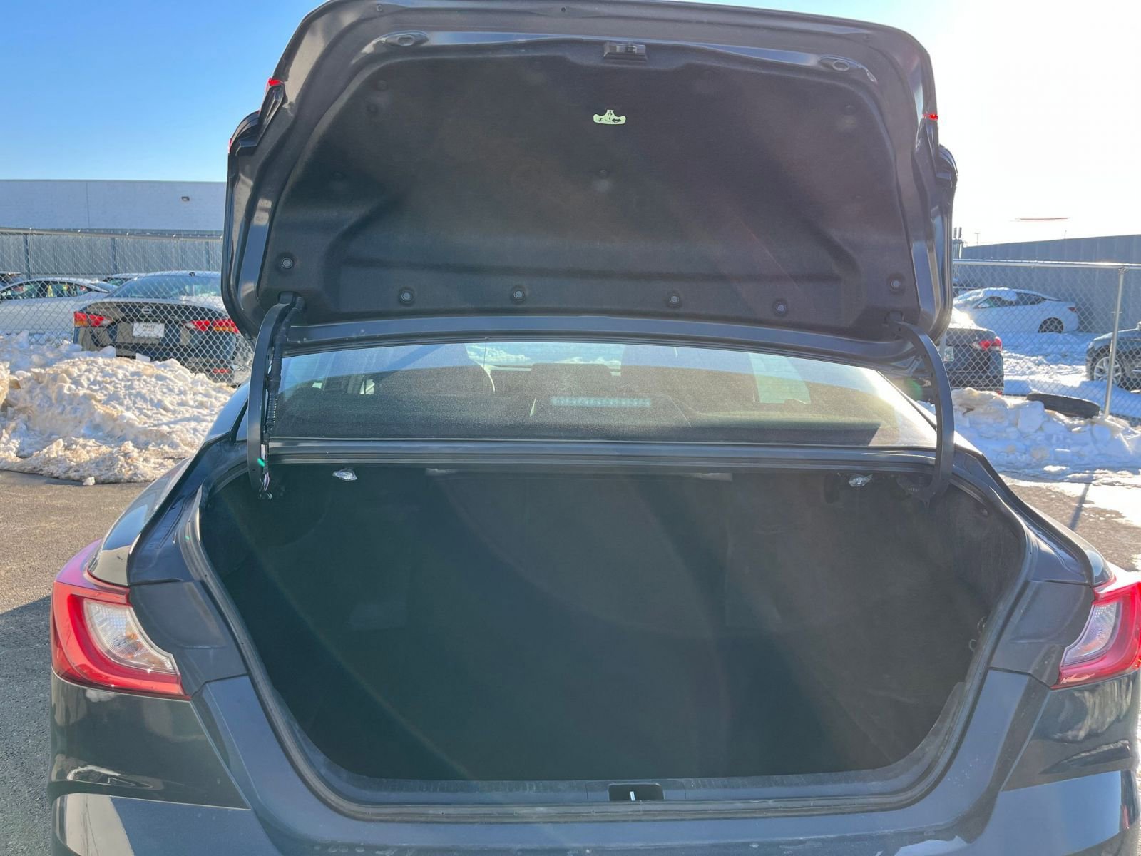 Used 2025 Toyota Camry LE FWD image 30