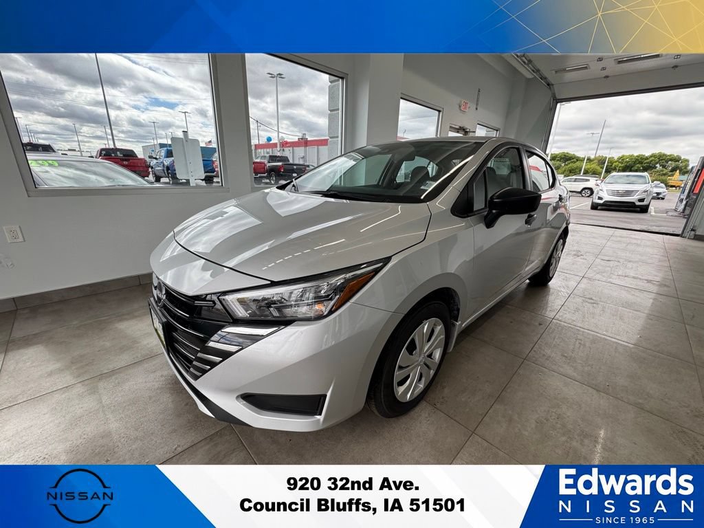 New 2025 Nissan Versa S w/ Trunk Package FWD image 6