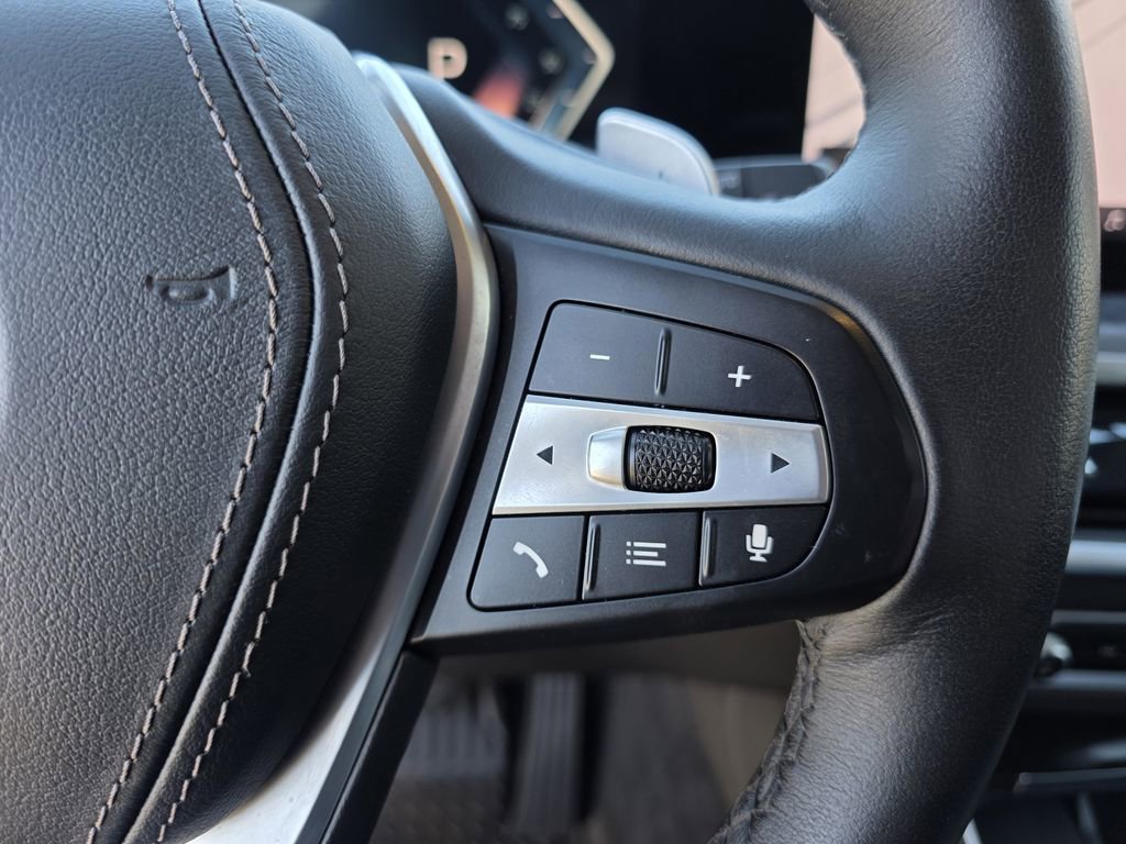 Used 2025 BMW X5 sDrive40i w/ Climate Comfort Package image 27