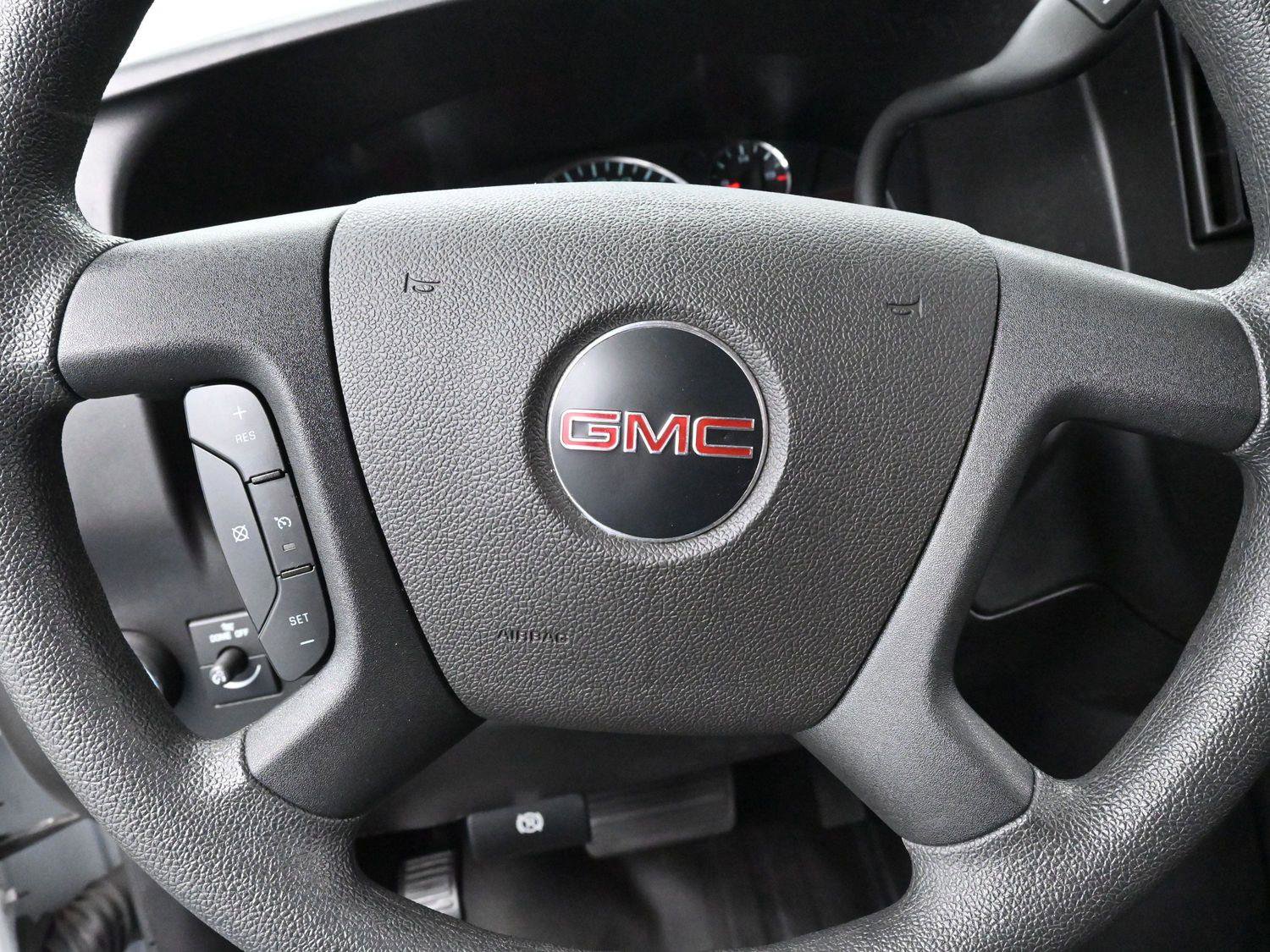 Used 2023 GMC Savana 2500 w/ Driver Convenience Package image 14