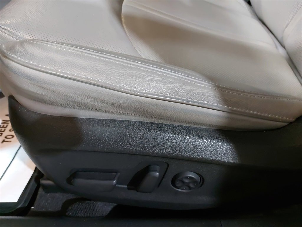 Used 2018 Hyundai Sonata Limited w/ Limited Ultimate Package 03 image 27