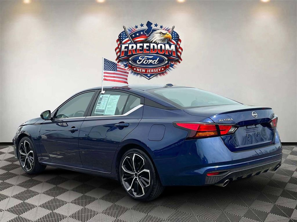 Used 2024 Nissan Altima 2.5 SR image 5