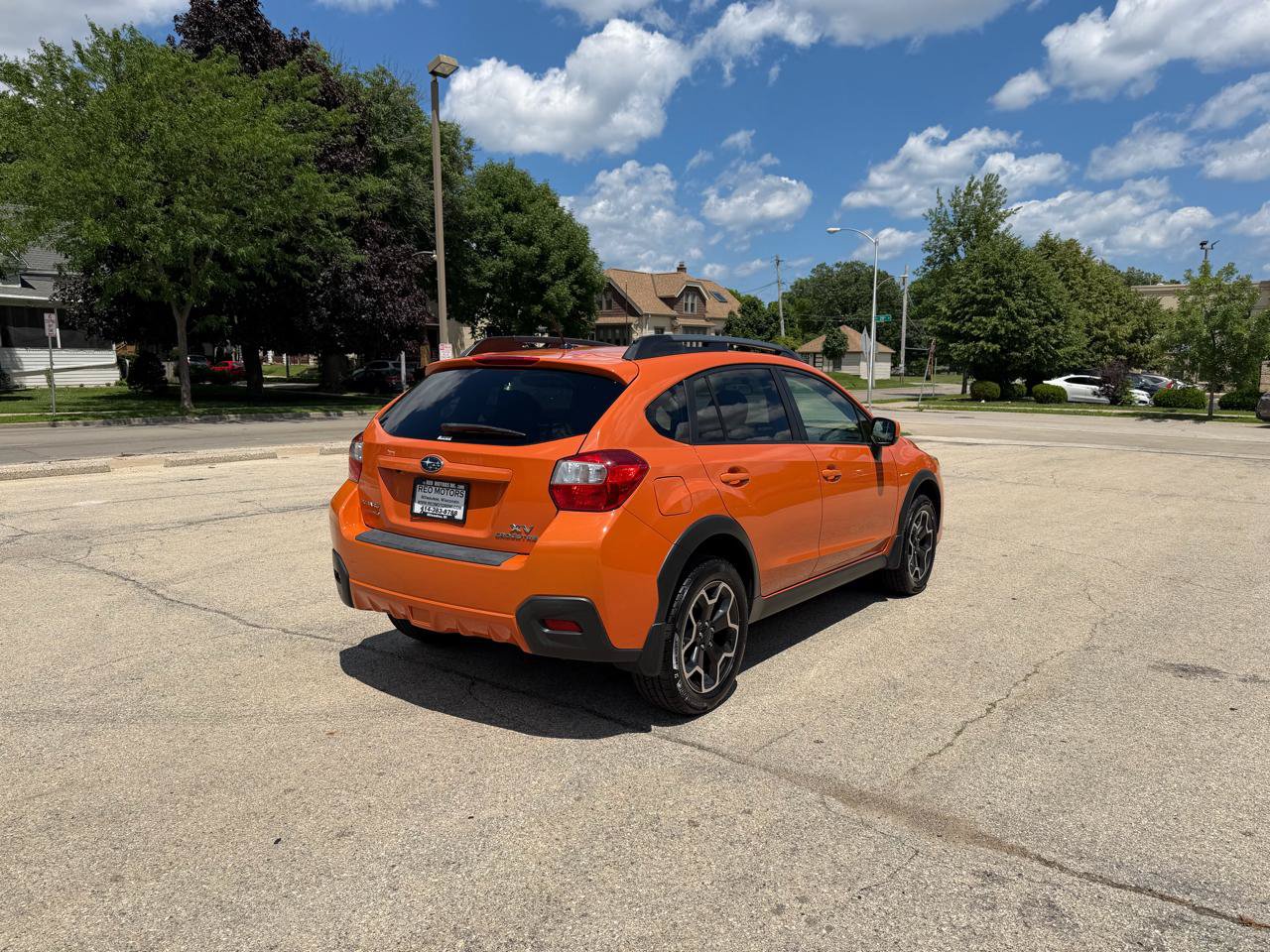 Used 2014 Subaru Crosstrek 2.0i Limited AWD/4WD image 7