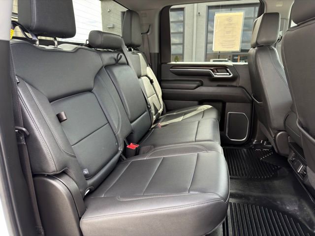 Used 2024 GMC Sierra 3500 SLT w/ X31 Off-Road Package AWD/4WD image 25