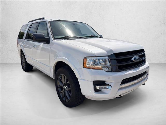 Used 2017 Ford Expedition Limited w/ Equipment Group 301A AWD/4WD image 2