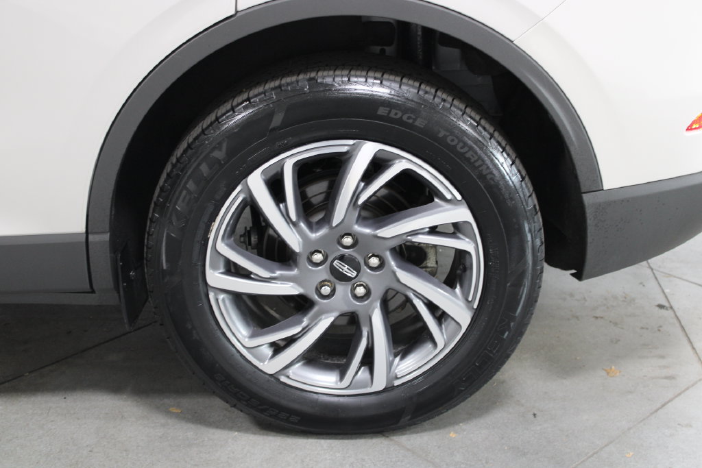 Used 2023 Lincoln Corsair AWD w/ Equipment Group 101A image 67