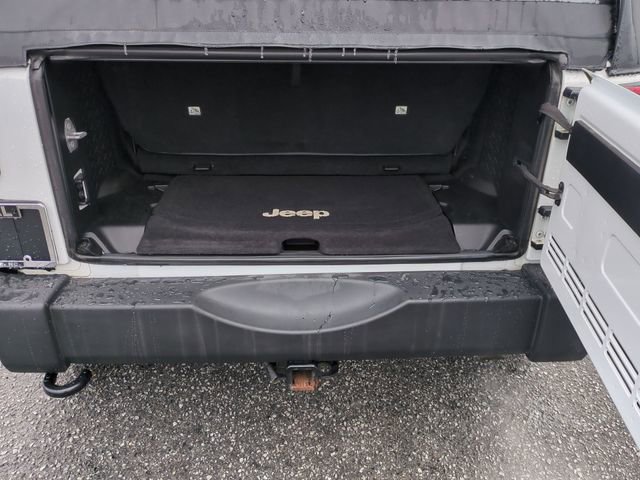 Used 2015 Jeep Wrangler Sport image 22
