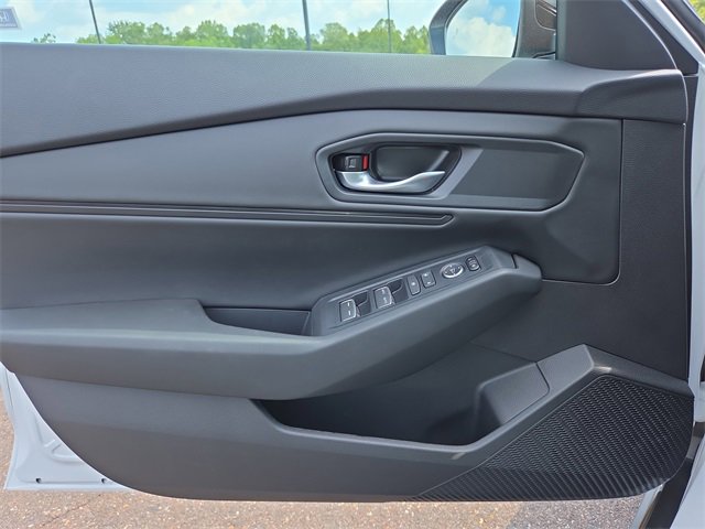 New 2025 Honda Accord SE image 8