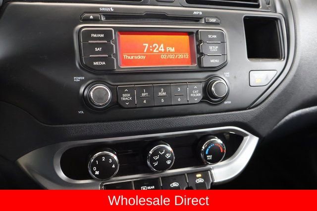 Used 2013 Kia Rio LX FWD image 17
