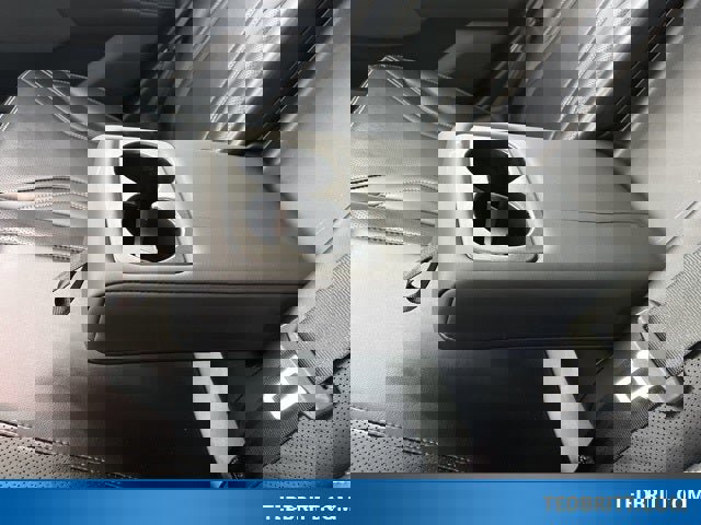 Used 2023 Ford Mustang Mach-E Premium image 15