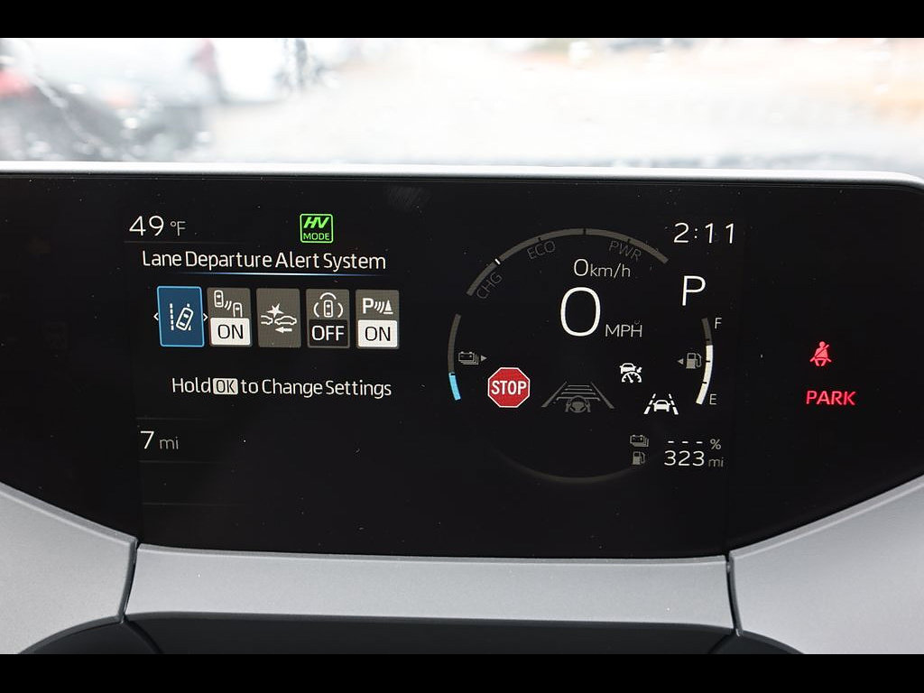 New 2026 Toyota Prius Plug-In Hybrid FWD image 15
