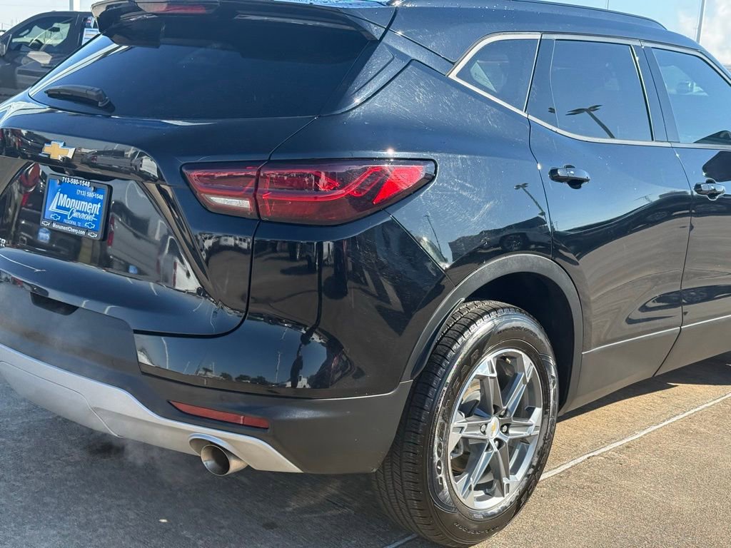 Used 2024 Chevrolet Blazer LT image 11