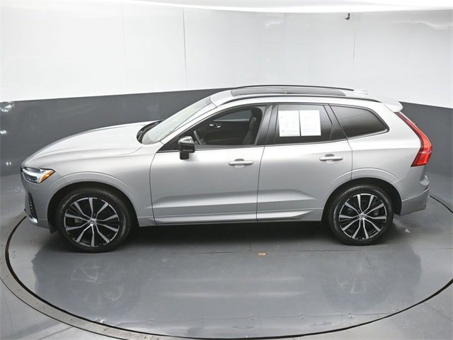 Used 2023 Volvo XC60 B5 Plus w/ Climate Package FWD image 45