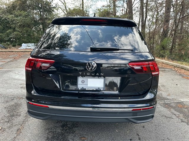 Used 2024 Volkswagen Tiguan S image 6