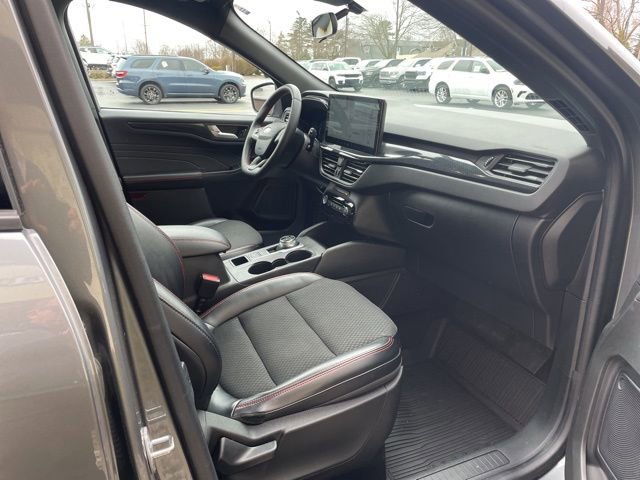 Used 2024 Ford Escape ST-Line w/ Tech Pack #1 image 13