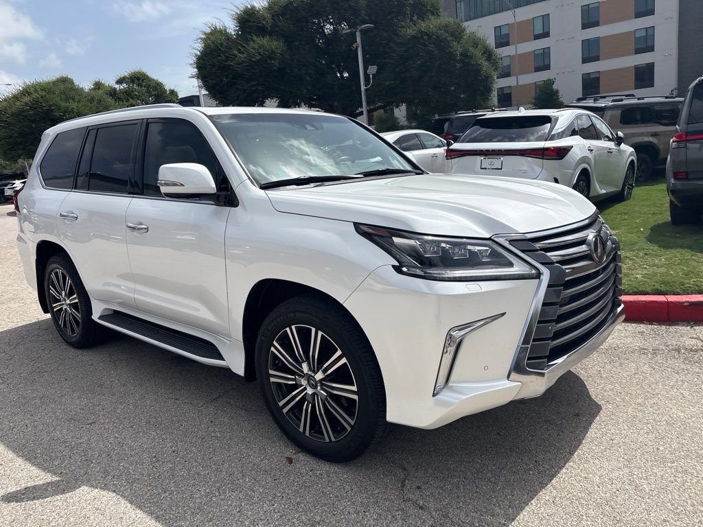 Used 2019 Lexus LX 570 4WD w/ Luxury Package image 7