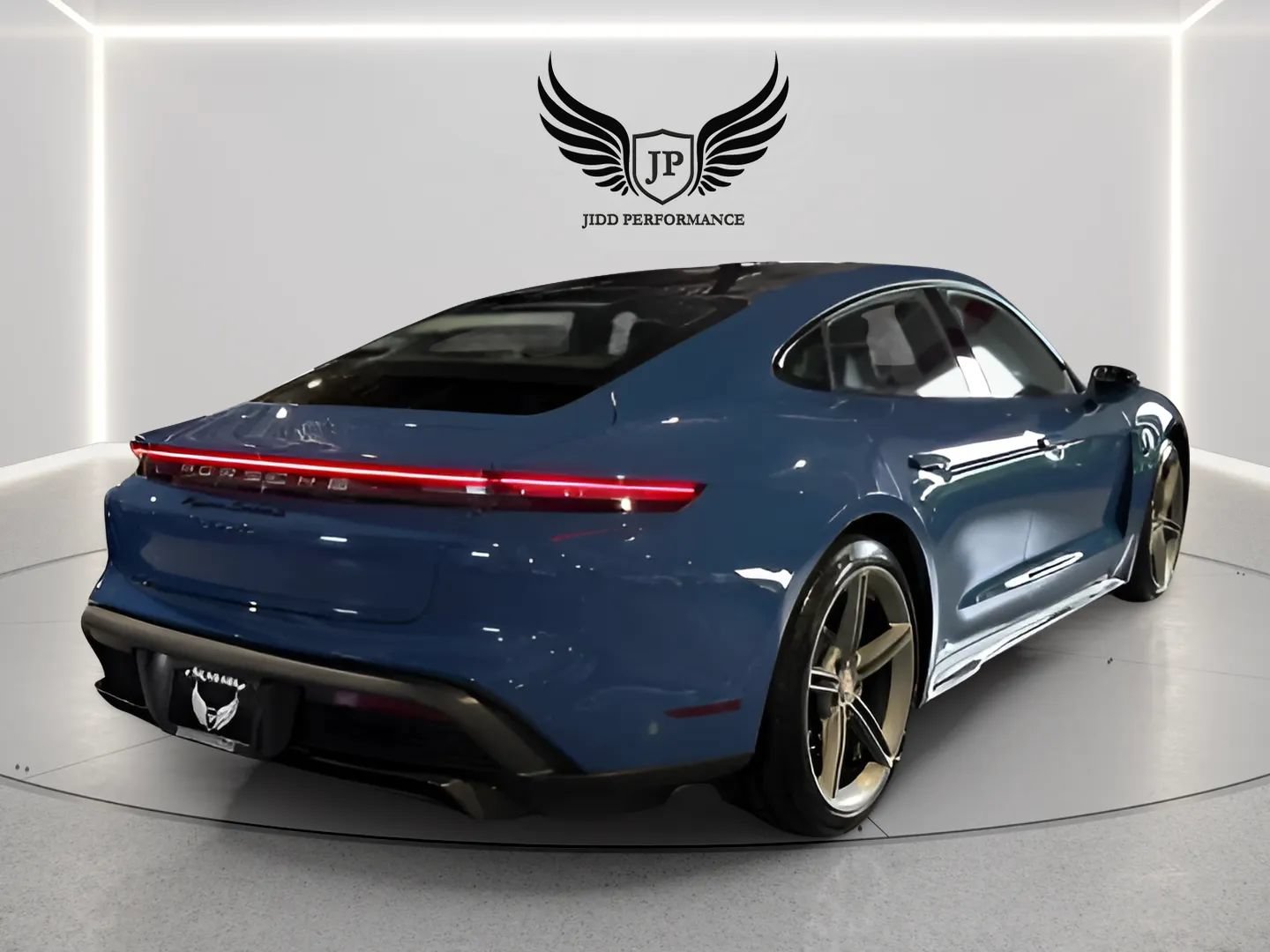 Used 2021 Porsche Taycan Turbo S AWD/4WD image 7