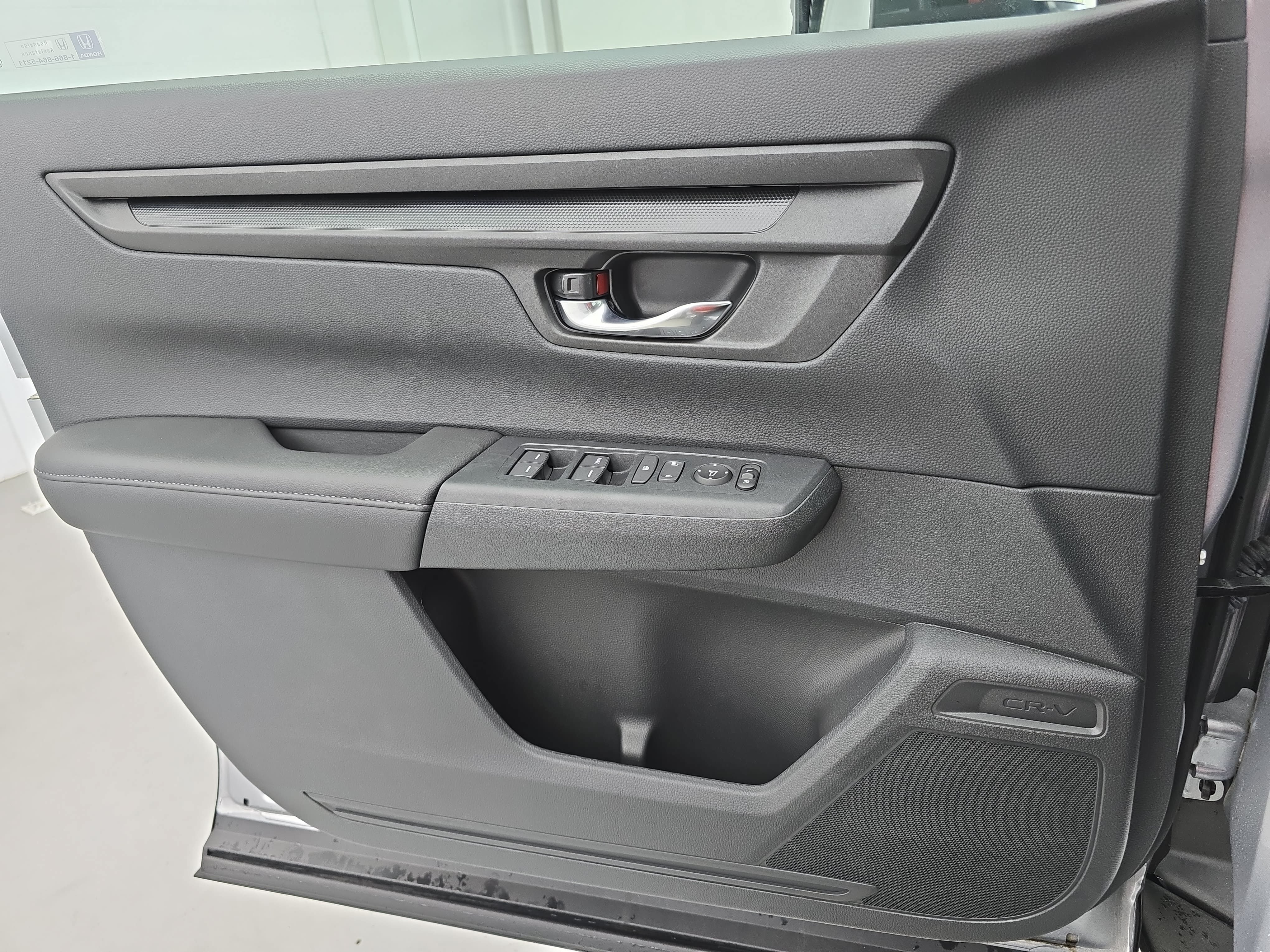 Certified 2025 Honda CR-V LX image 26