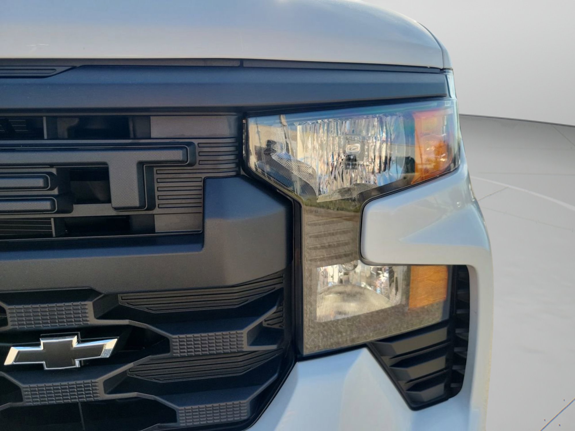 Used 2025 Chevrolet Silverado 1500 Custom image 23