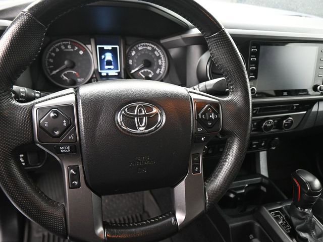 Used 2022 Toyota Tacoma TRD Off-Road w/ TRD Premium Off Road Package image 43
