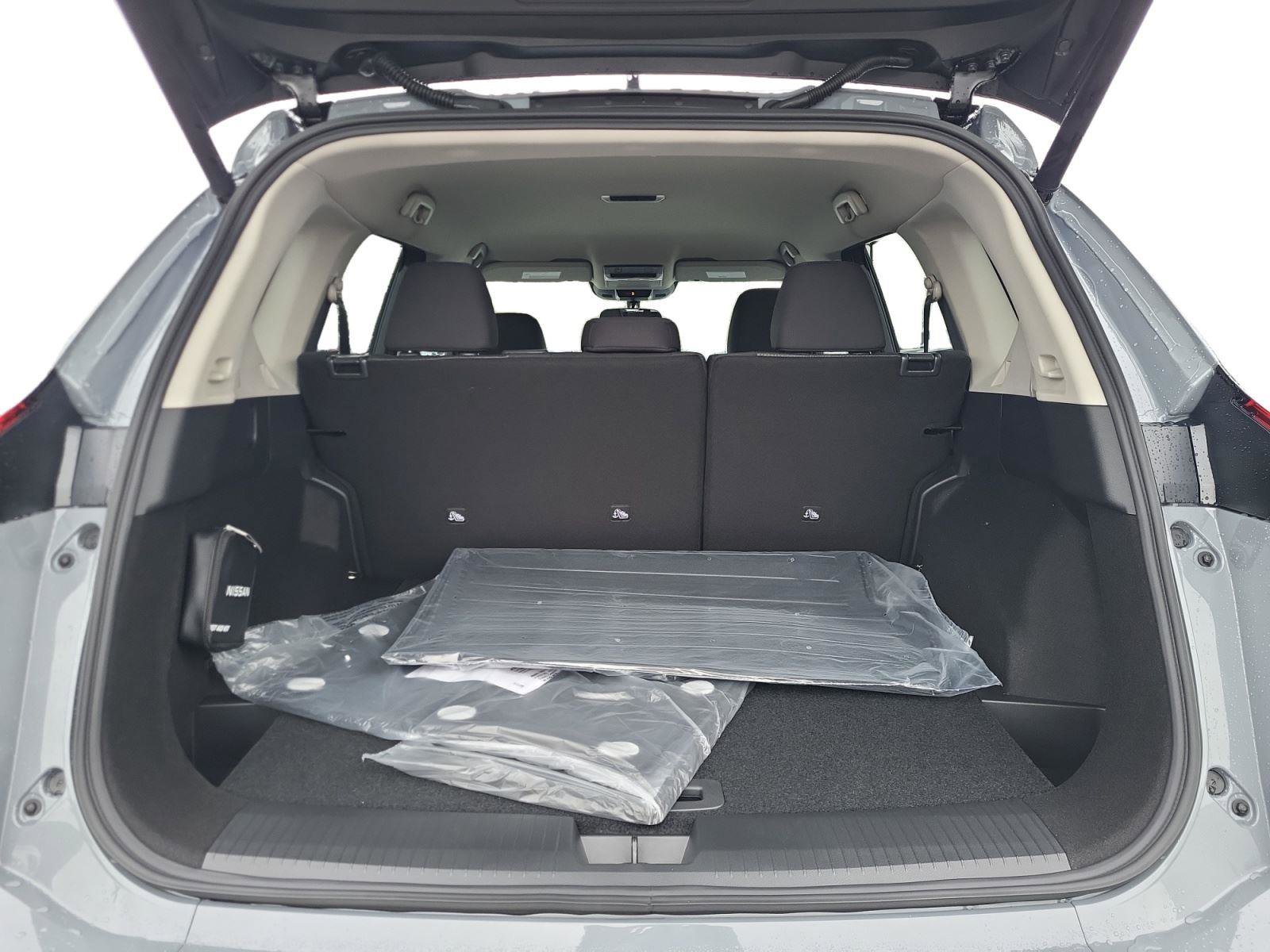 New 2026 Nissan Rogue SV w/ Cold Weather Package image 21