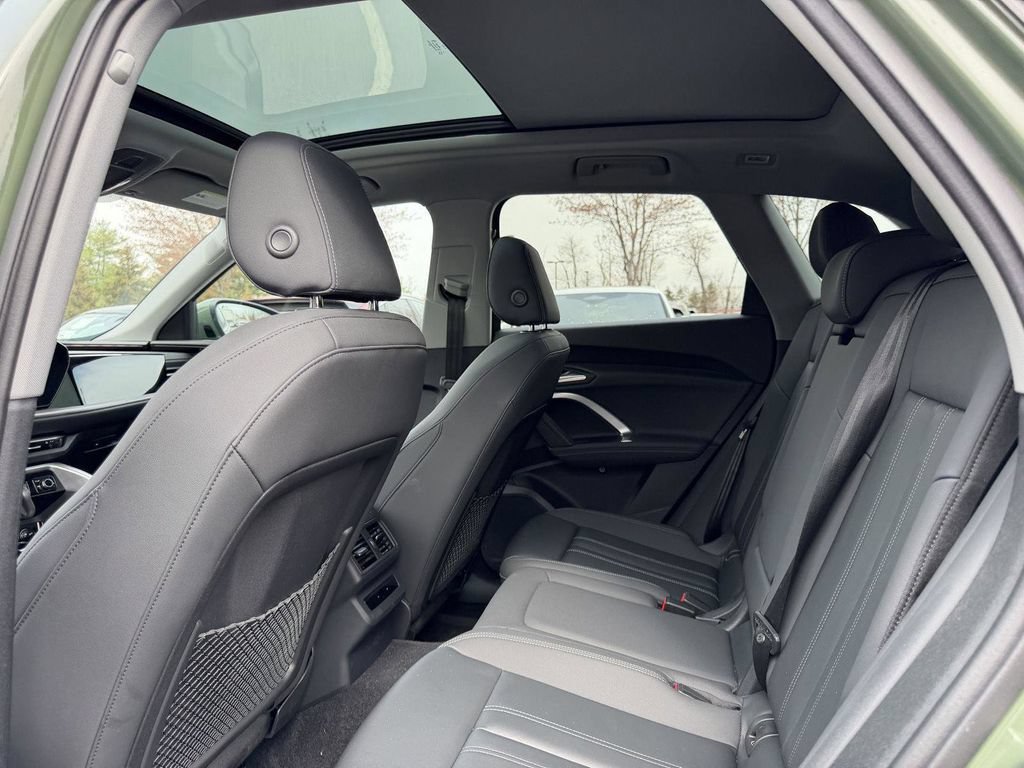 Used 2025 Audi Q5 Premium Plus w/ Premium Plus AWD/4WD image 27
