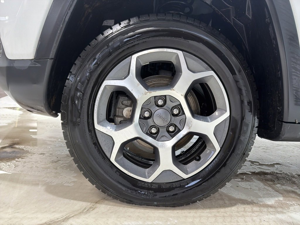 Used 2022 Jeep Compass Trailhawk w/ Trailhawk Elite Group image 10