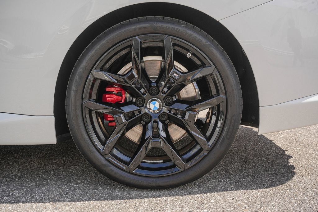 Used 2026 BMW 230i xDrive Coupe w/ Premium Package AWD/4WD image 8