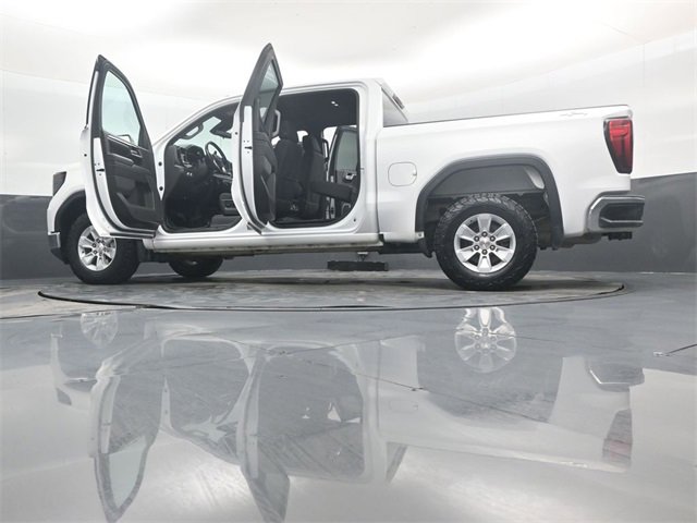 Used 2023 GMC Sierra 1500 SLE image 52