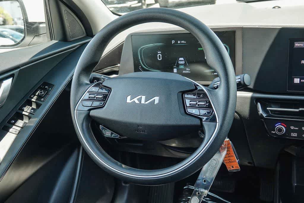 Certified 2023 Kia Niro LX FWD image 14