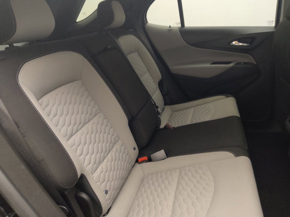 Used 2021 Chevrolet Equinox LT image 19
