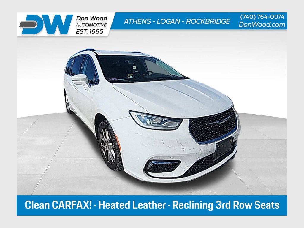 Used 2021 Chrysler Pacifica Touring-L FWD image 1
