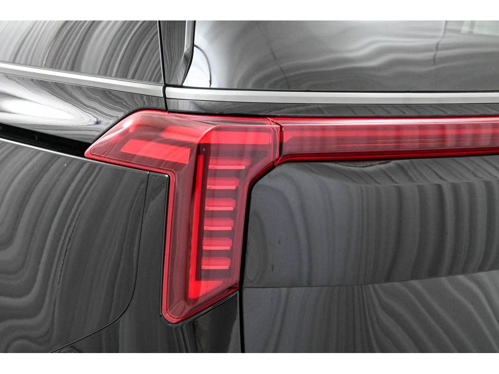 New 2026 Kia Carnival SX Prestige FWD image 11
