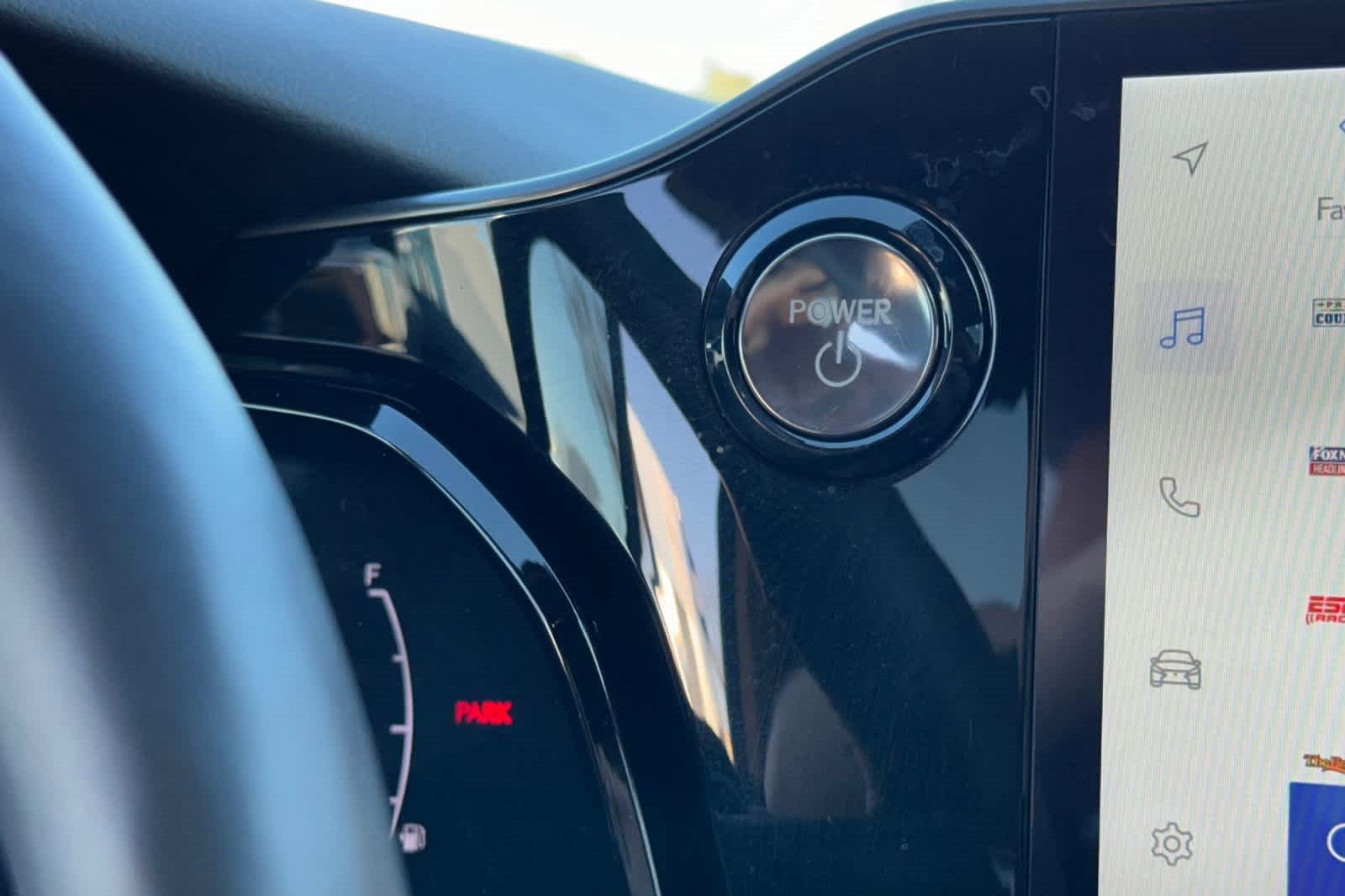 Used 2025 Lexus NX 300h 350h Luxury image 23