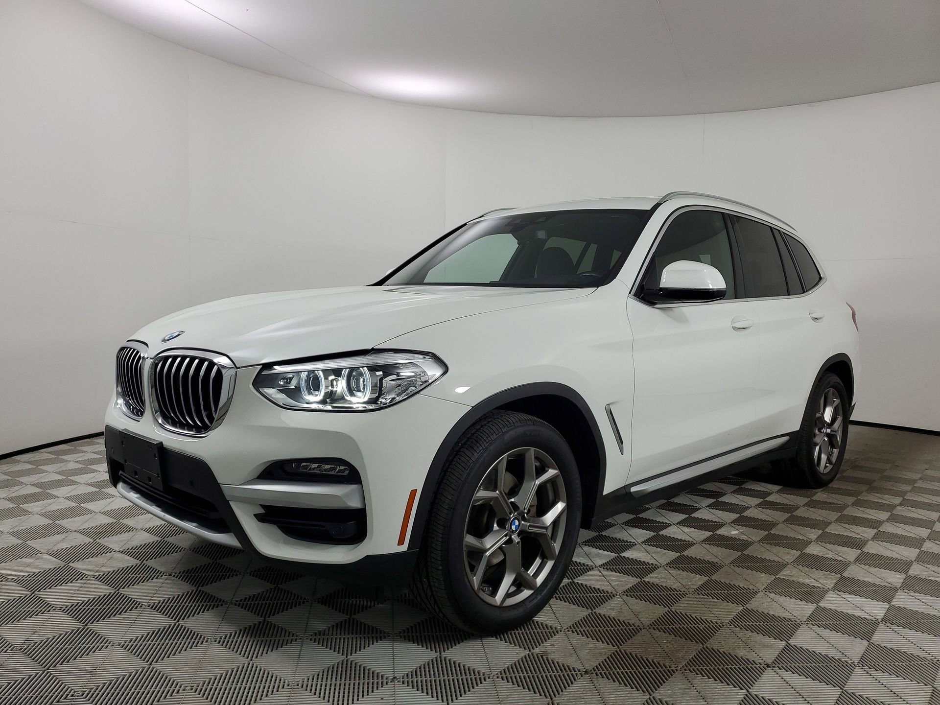 Used 2020 BMW X3 xDrive30i w/ Premium Package image 4